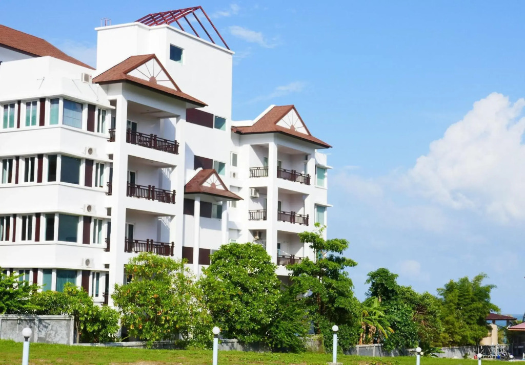 Khanom Beachfront Apartment 1