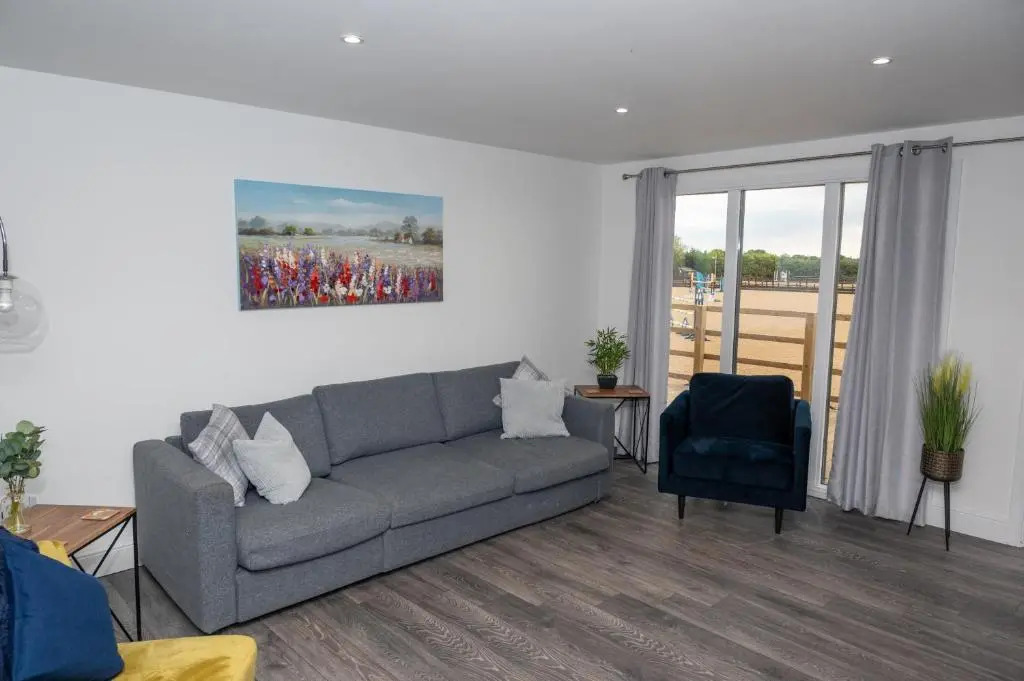 Weston Lawns Lodges