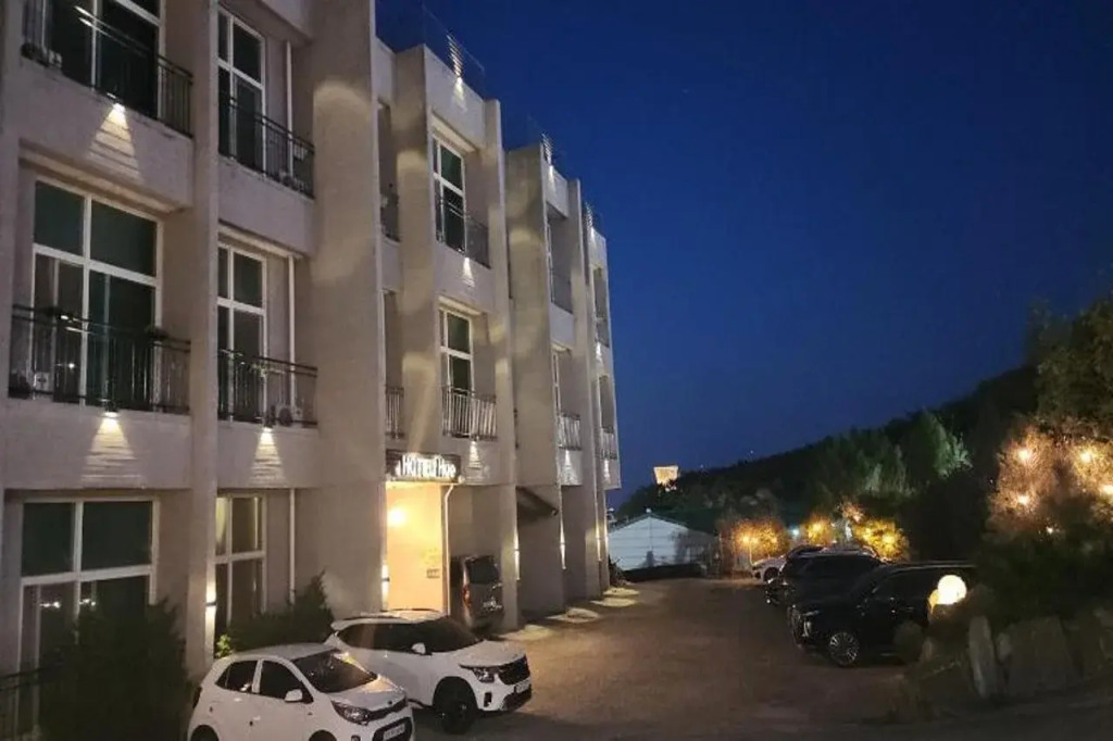 Hotel Hue Loft