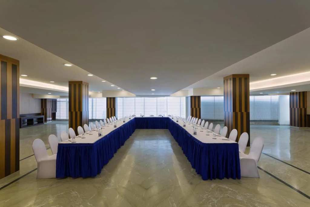 Four Points by Sheraton Vadodara