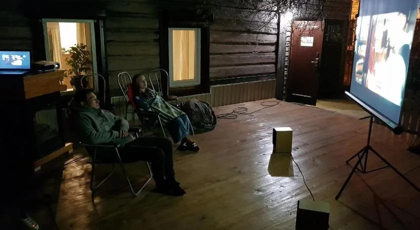 Tolik Hostel