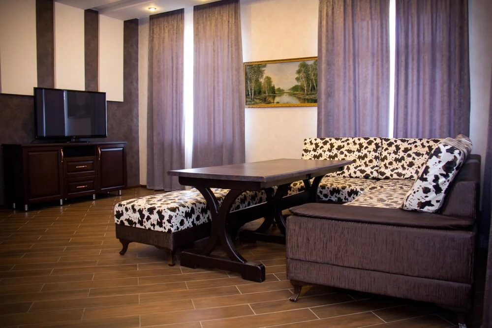 Charos Deluxe Resort