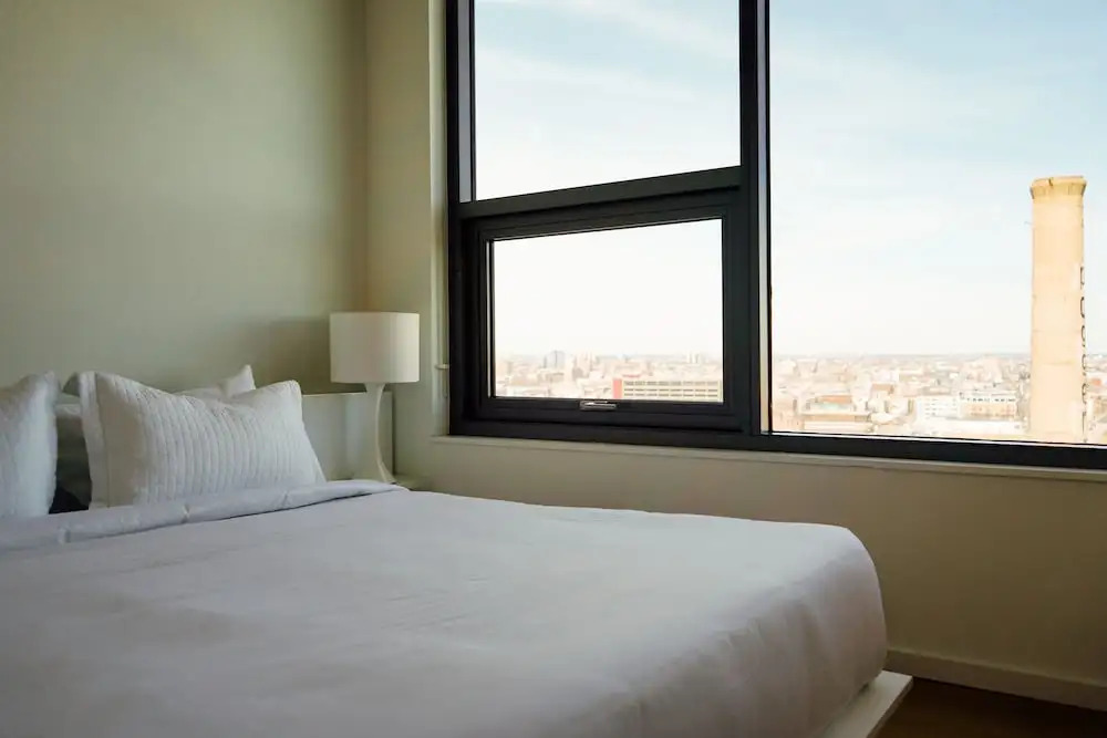 Coral Homes - Designer Penthouse in Old City - "The Apollo" Suite