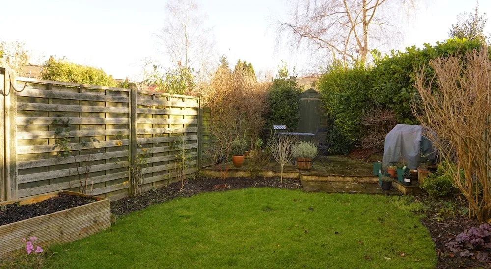 Charming, Spacious 3-br Home for 6 in Central Bath