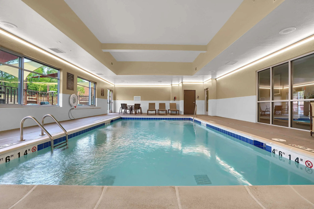 Best Western Plus Fillmore Inn & Suites
