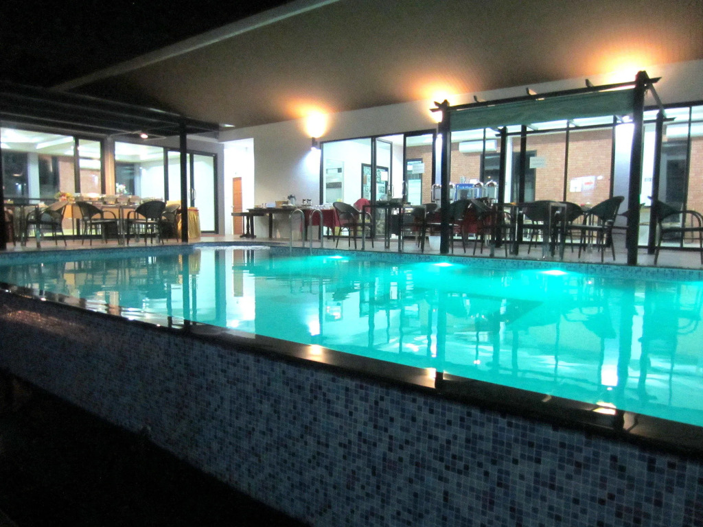 Life Grand Hotel
