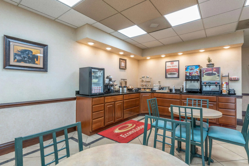 Econo Lodge Louisville Downtown