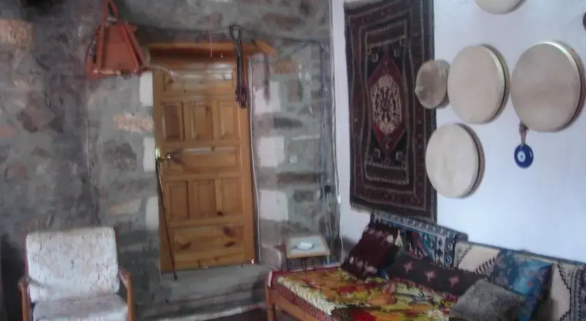 Gokpinar Country Home