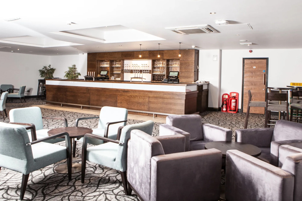 Elite Venue Selection Felbridge - Gatwick