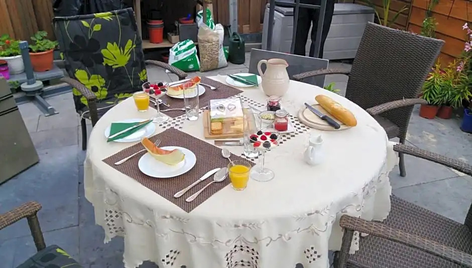 Bon Bed & Breakfast