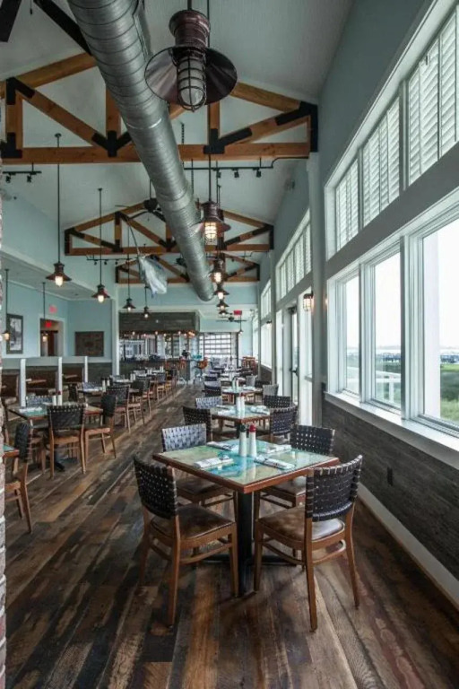 Harborside at Charleston Harbor Resort and Marina