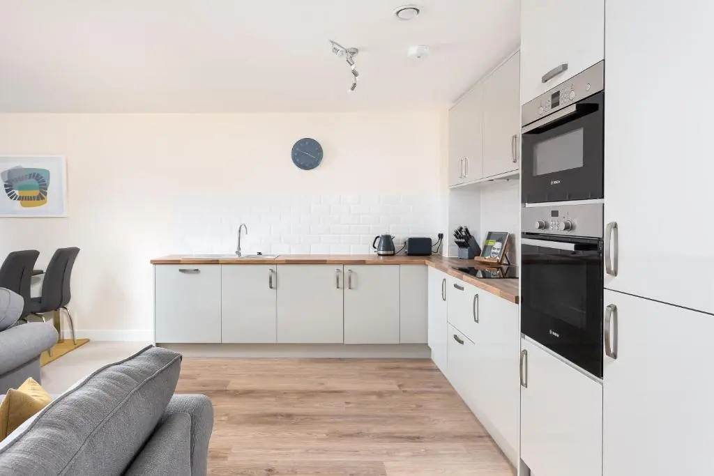Stylish Modern City Centre Apartment