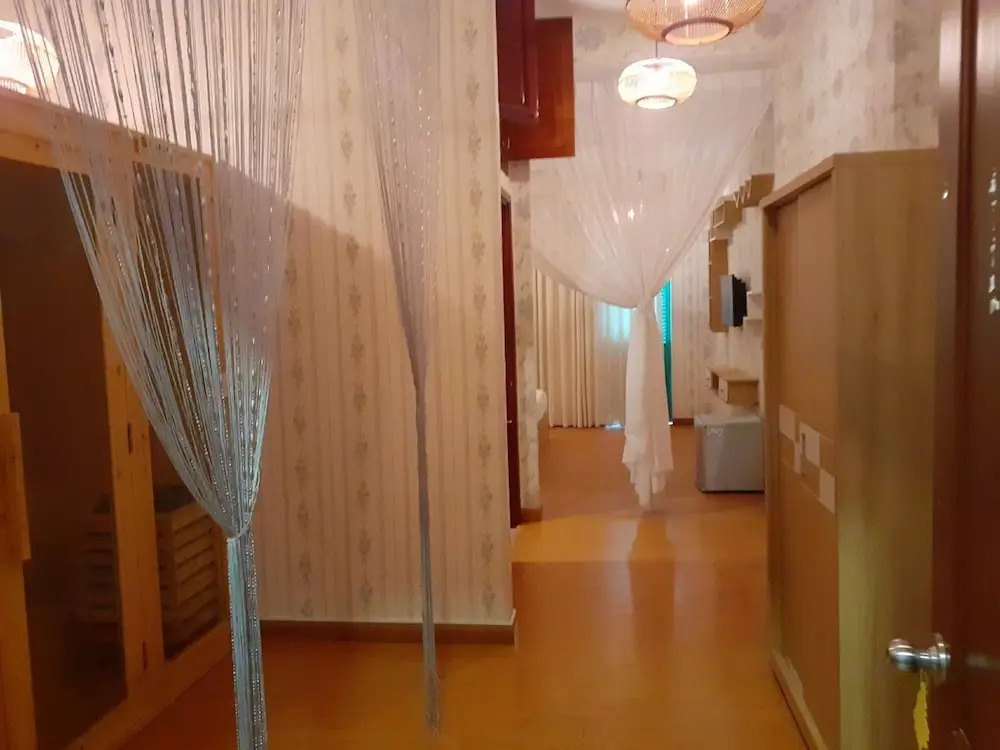 Cat Khanh Hotel