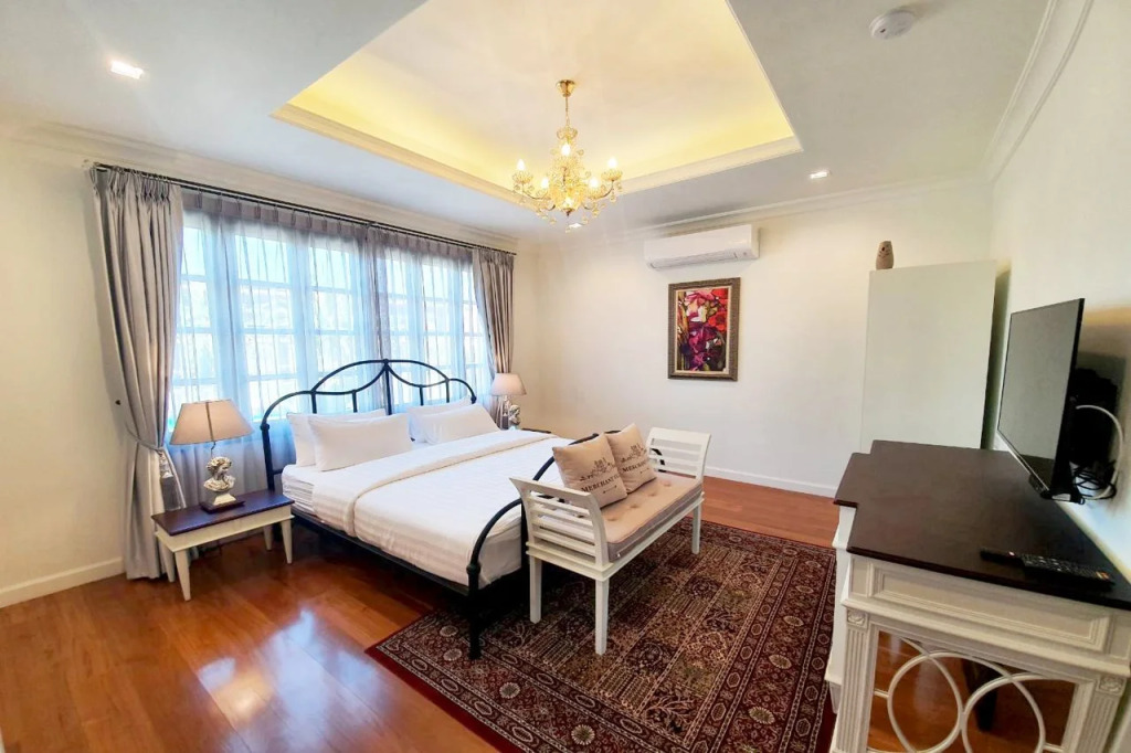 Merchant Villa- SHA Extra Plus
