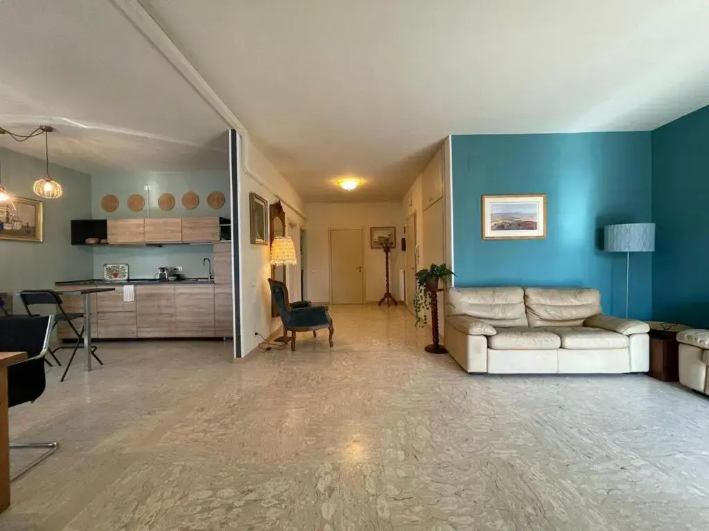 Villa Irene Apartments