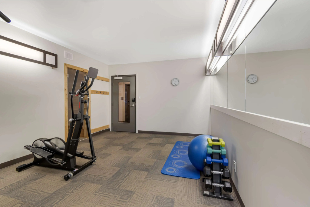 Villa Inn & Suites - SureStay Collection by Best Western