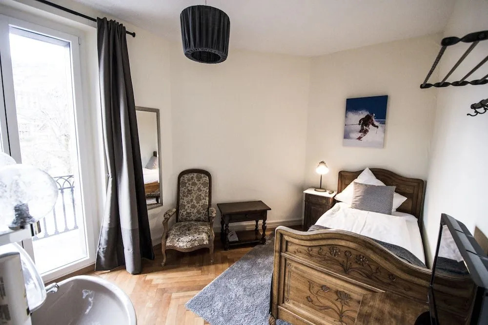 Hotel Hoheneck- self check-in