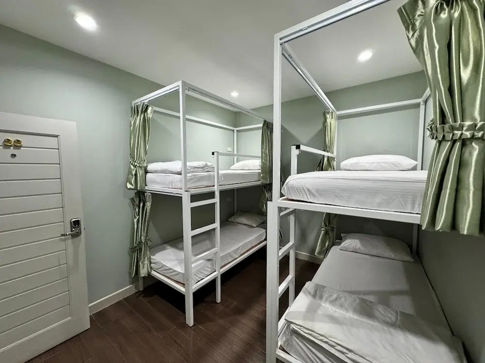 Baanpin Hotel and Cafe