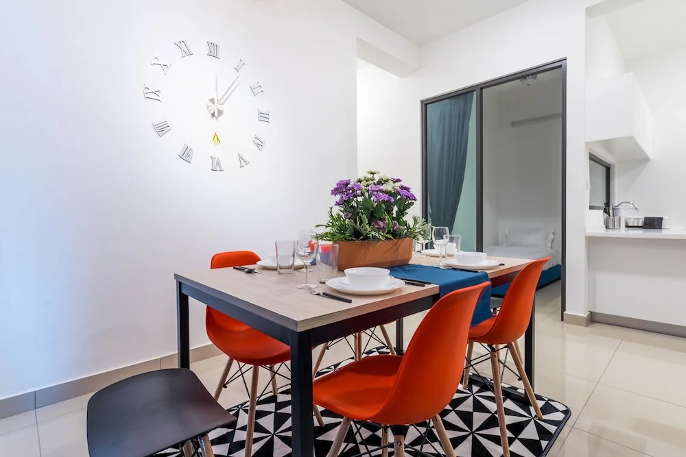 CitiZen Old Klang Road By Plush