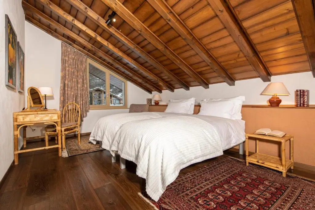 Chalet Zen Zermatt, 100m from Ski Lift and Piste