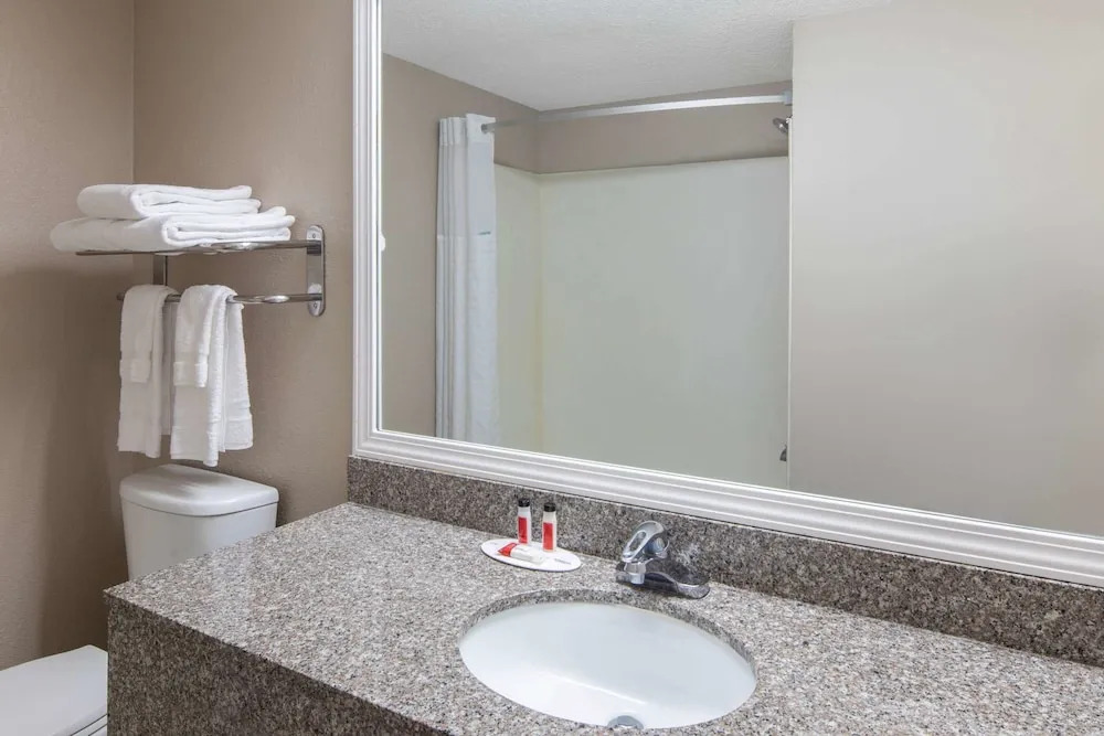 Ramada Limited Douglasville