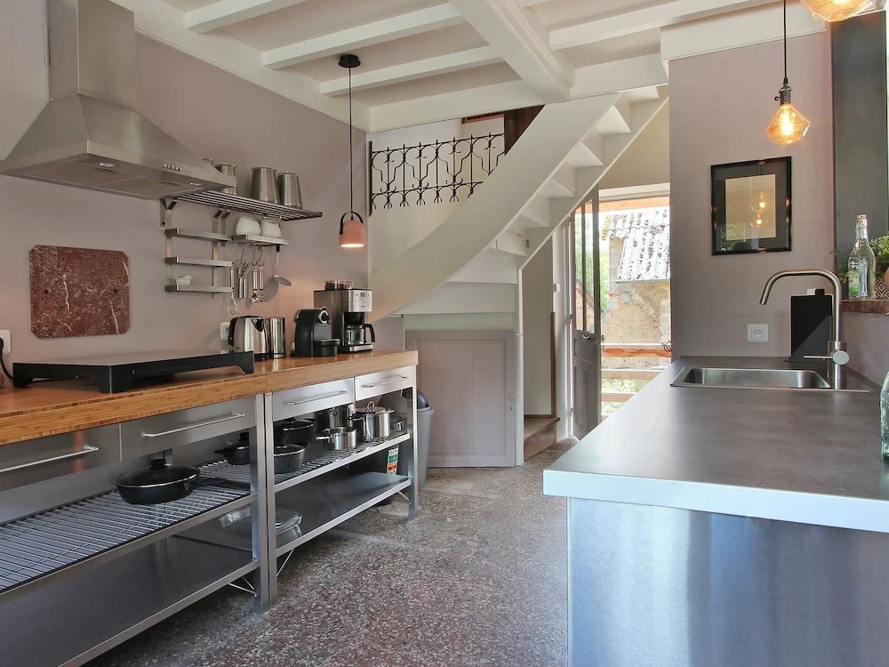 Charming Holiday Home in Poli With Terrace