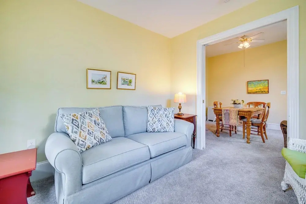 Walk to Beach: Cape May Home w/ Screened Patio!