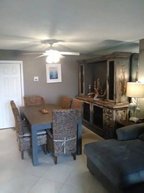 Gulf Shore Condo #116 - 2 Br condo by RedAwning