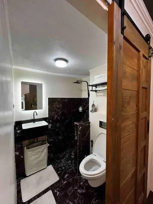 Cozy Ocean Blue Condo 43in TV & Netflix