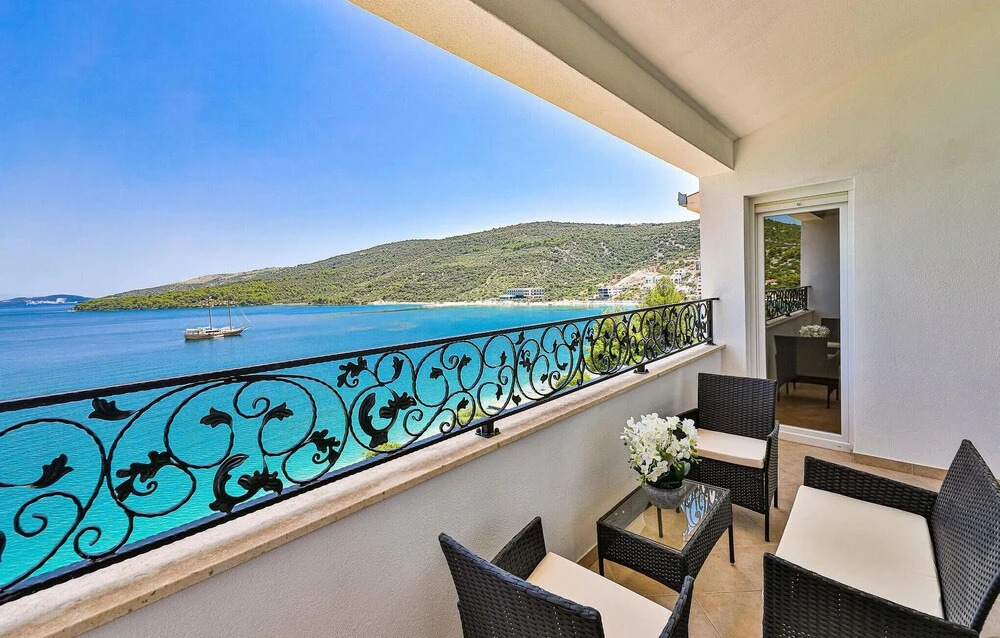 Stunning Apartment in Marina With Wifi and 3 Bedrooms