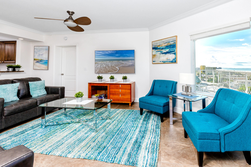 Luxury Spacious Penthouse Beach View Treasure Island Pool HotTub