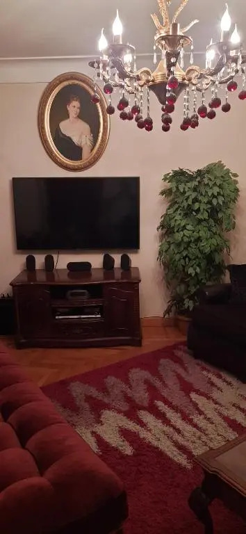 Alexandria luxe