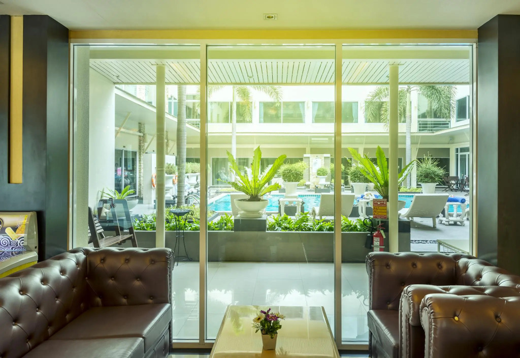 Qiu Hotel Sukhumvit - BTS On Nut Station