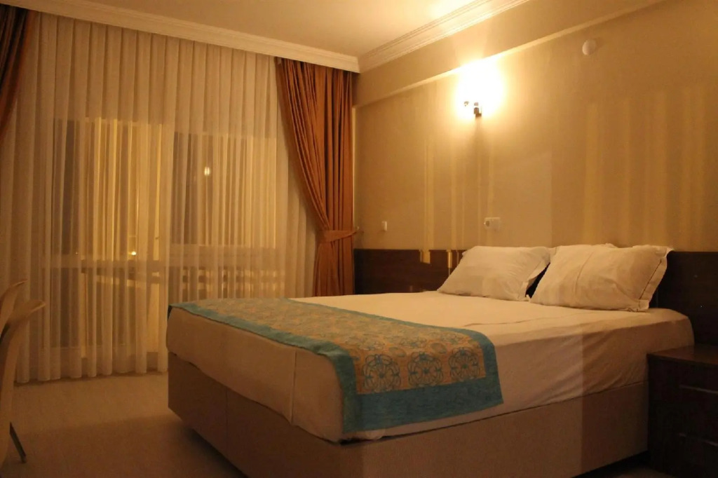 Akpinar Otel