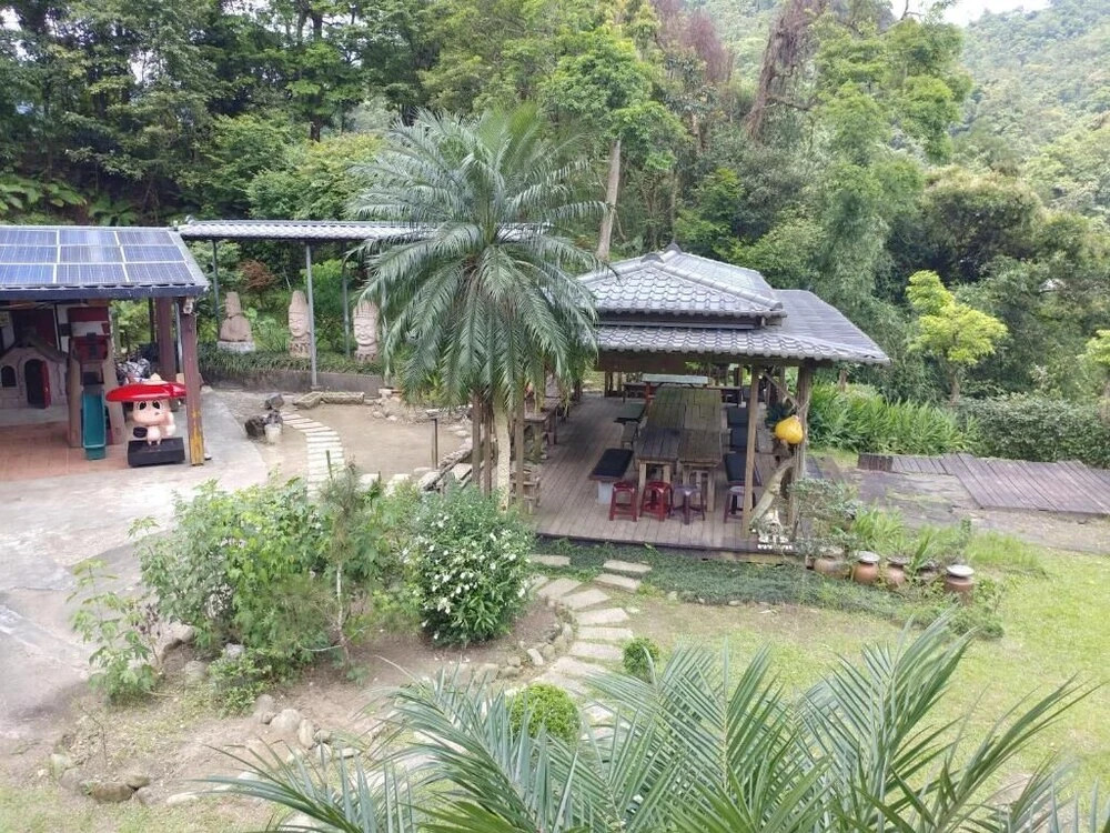 Lohas Gallery Long Stay Hostel
