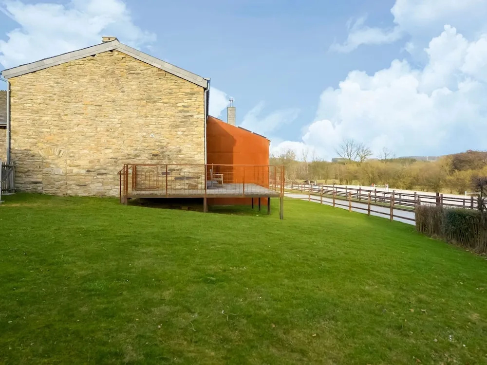 Magnificent Holiday Home In Manhay With Fenced Garden