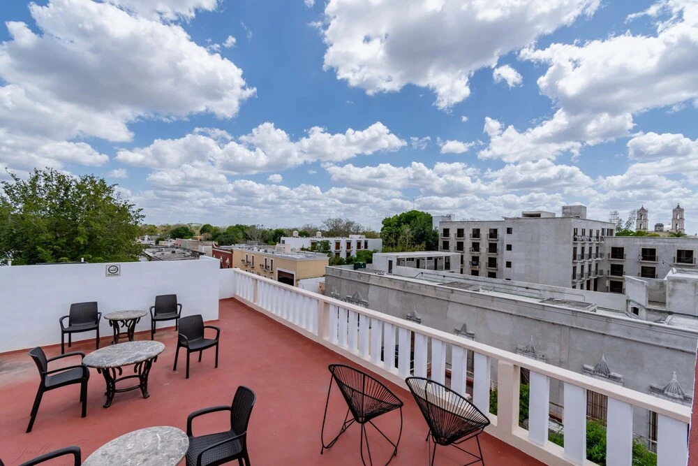Hotel Colonial Zaci by GuruHotel