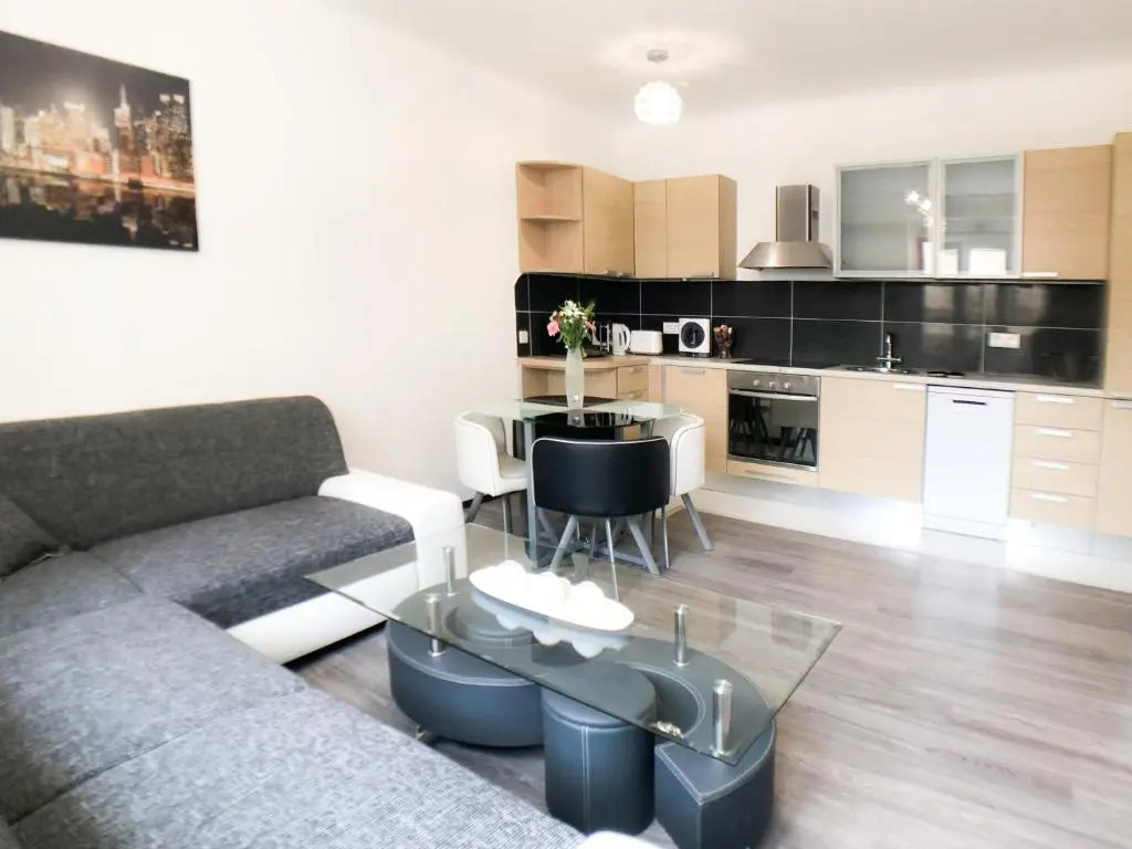 Apartment Lara