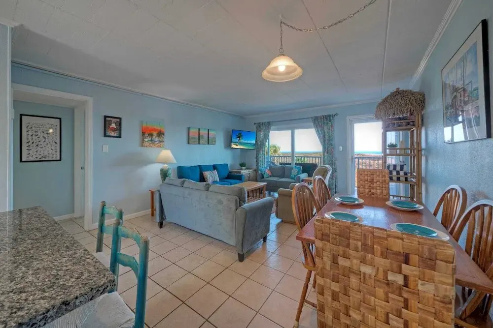 15 Condos, Sleeps 96 w/ Pools & Beach Access Island Retreat by Avantstay