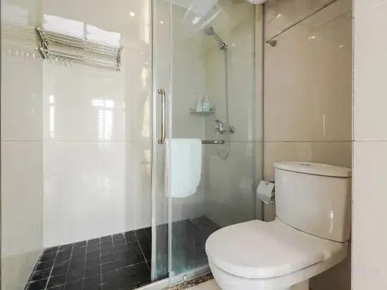 Posi Ouyu Apartment (Foshan Jihuayuan Metro Station)