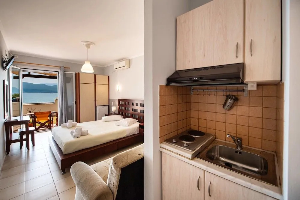 Irini Seaside Studios
