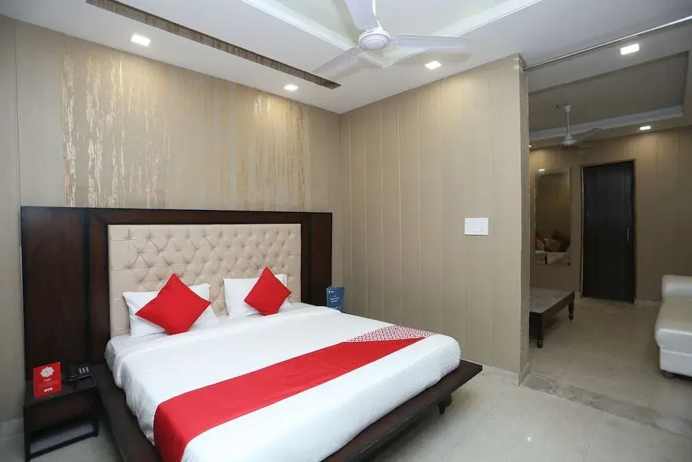 The Heaven By OYO Rooms