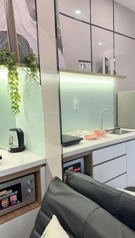 Unite StayCation Lê Văn Sỹ