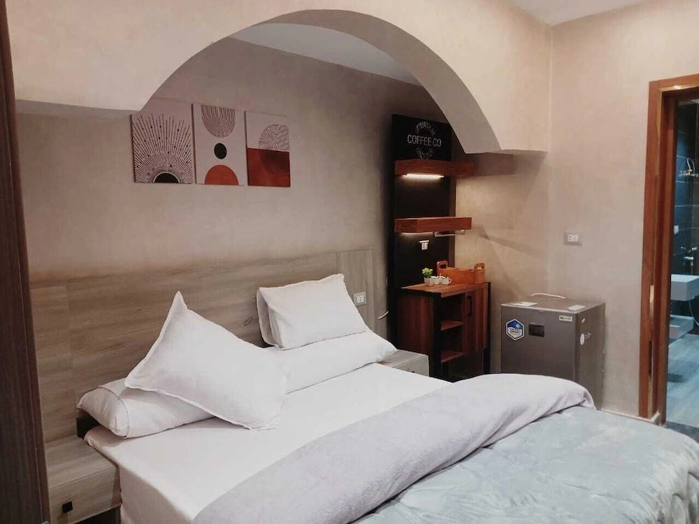 Elmandara residence