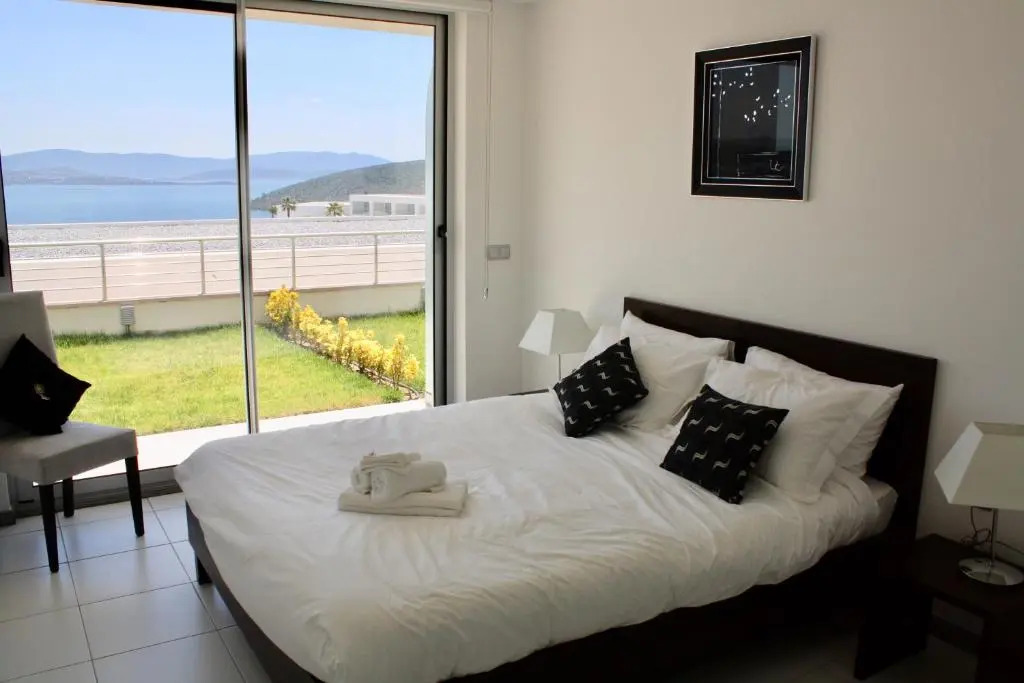 2 Bed Duplex Apartment at Horizon Sky Beach Resort