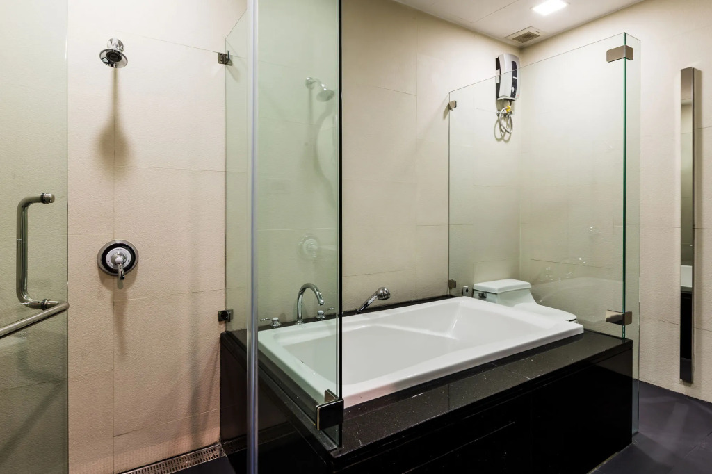 The FAH Silom Hotel