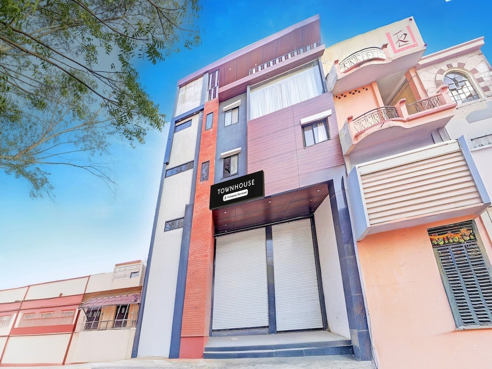 Townhouse LIG Main Road Indore