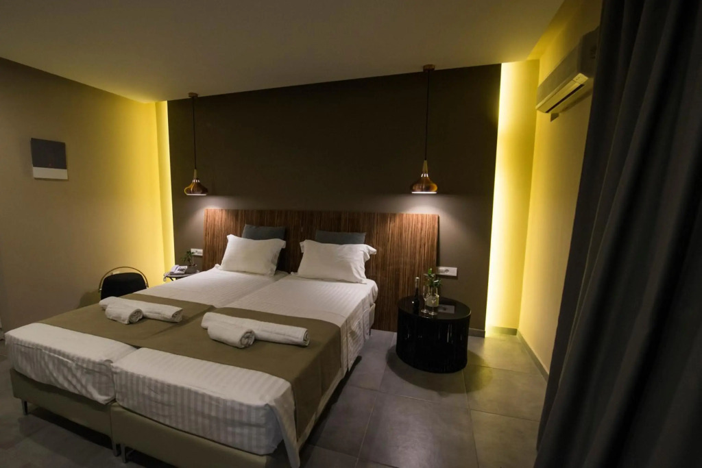Golden Star Hotel - Adults Only (+16)