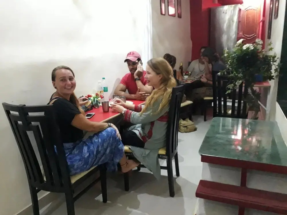 Town Hostel Mumbai - AC Dormitory
