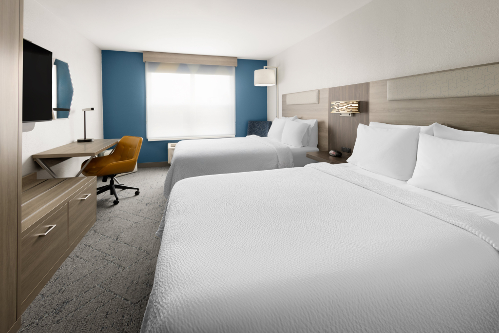 Holiday Inn Express & Suites Wyomissing by IHG